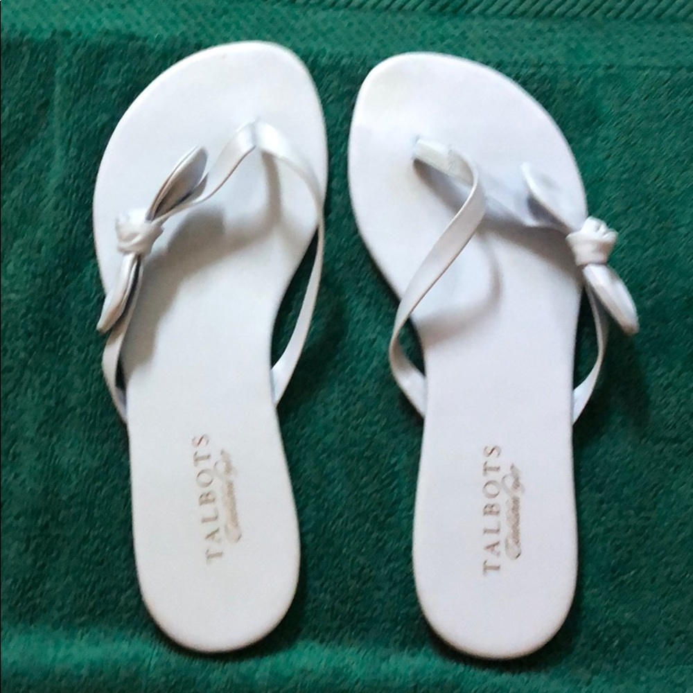 Talbots baby blue flip flops